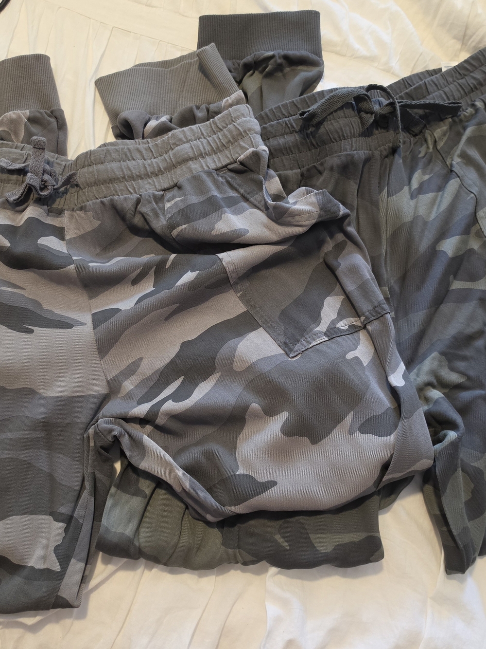 *bundle Of 2* Splendid Gray Camo And Green Camo Jogger Pants